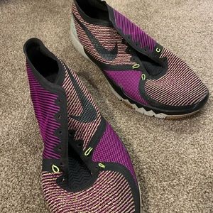 Nike free run shoes
